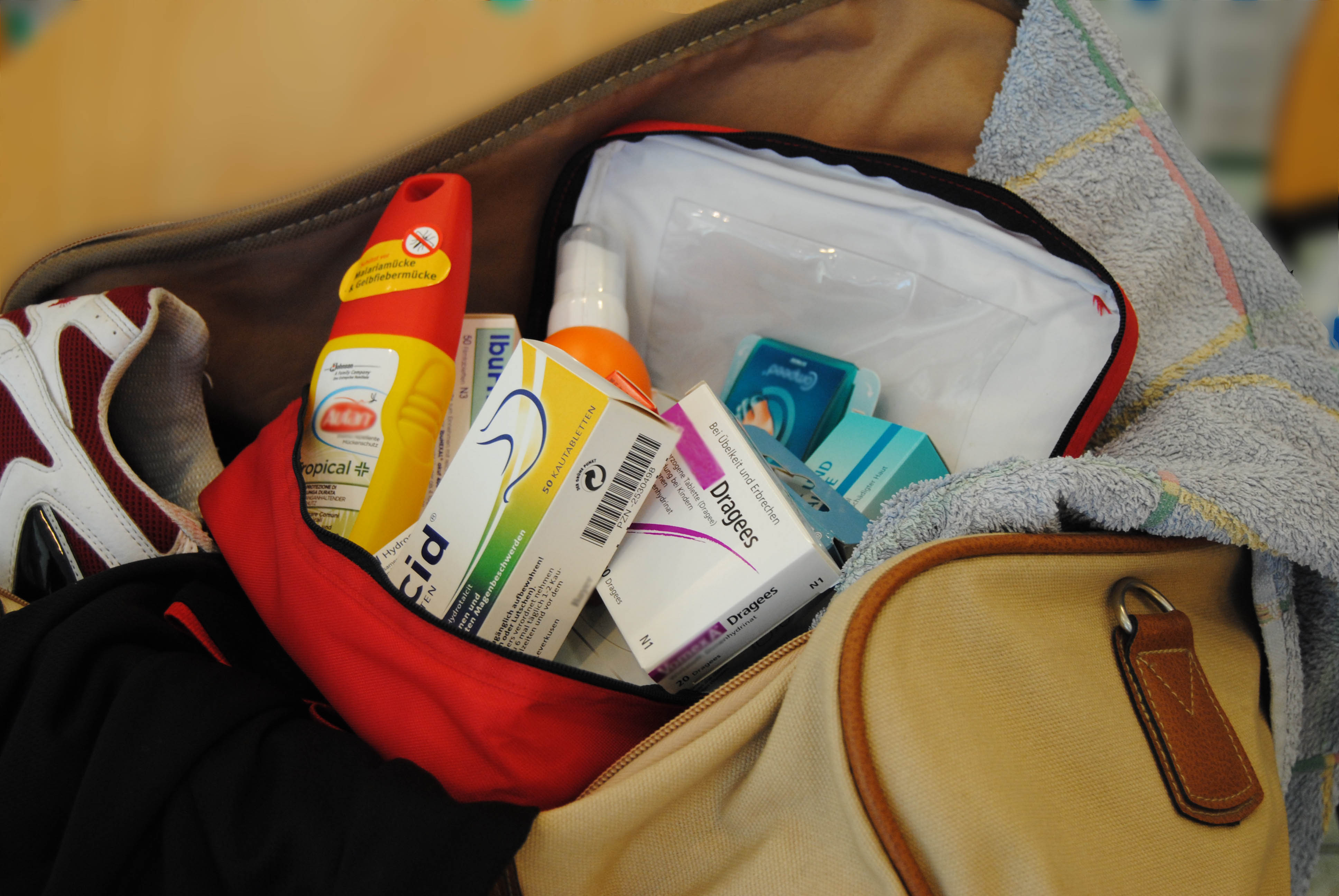 Reiseapotheke: Diese Medikamente gehören hinein